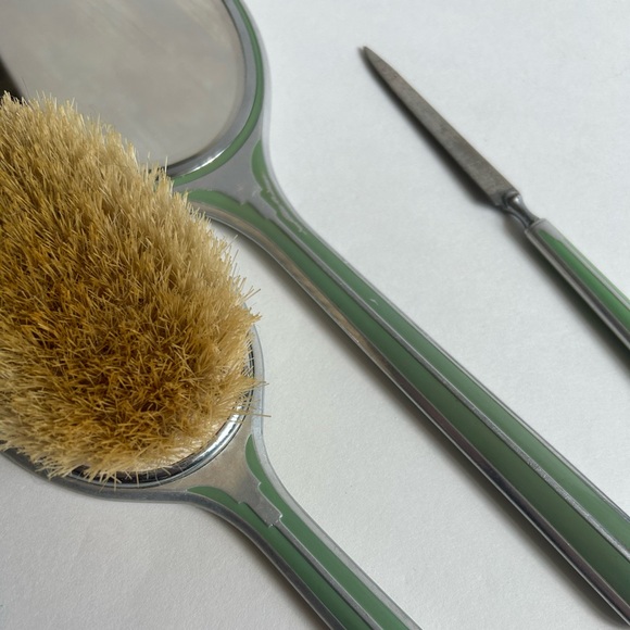 Vintage Art Deco Vanity Set Turquoise - Includes Mirror, Brush and Nail File - Picture 1 of 8